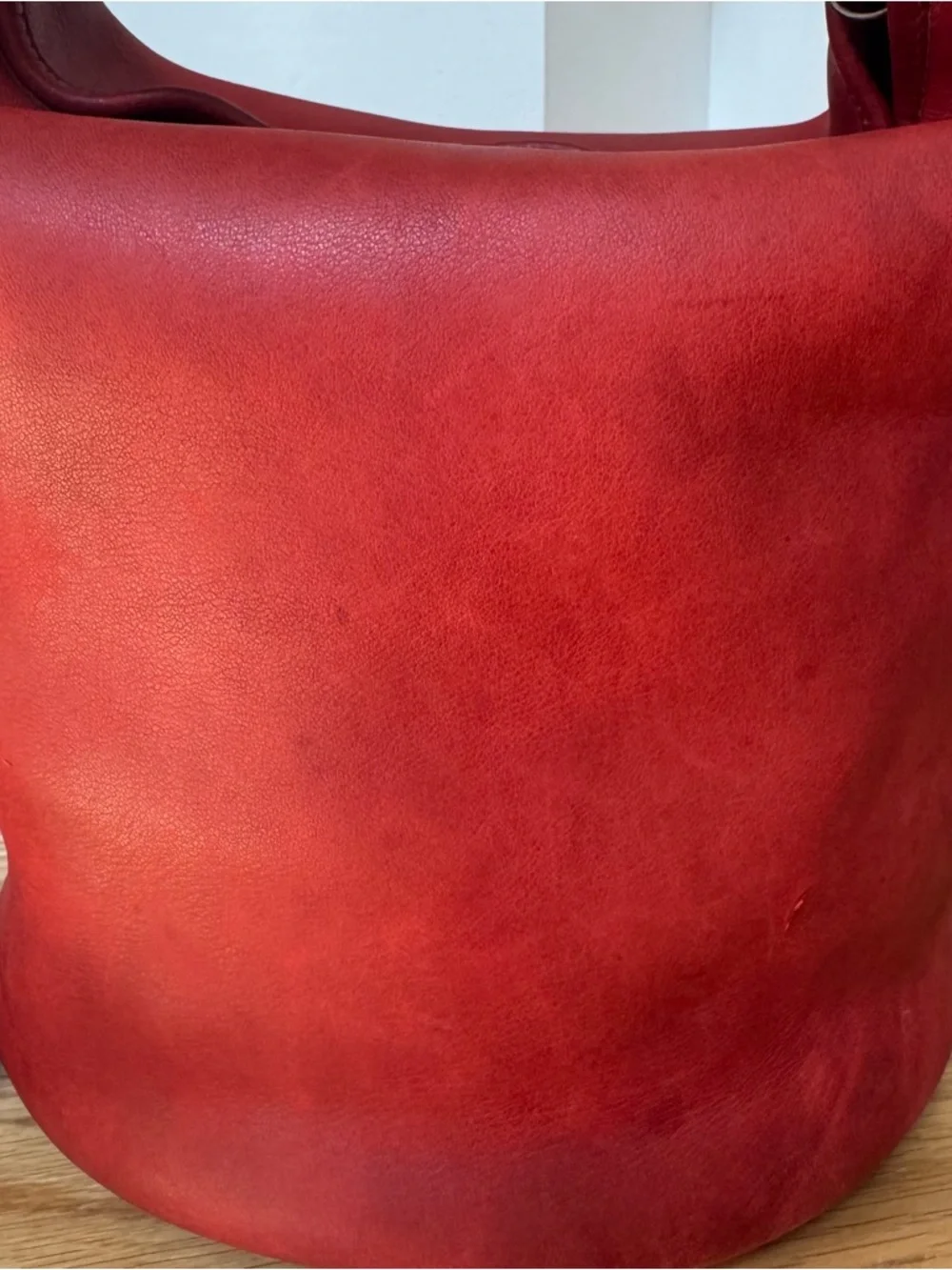 Vintage Coach Duffle Sac 9085 Red Leather Feed Sack XL Bucket Bag USA - Picture 6 of 15